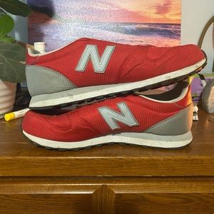 Mens New Balance 311 sneakers